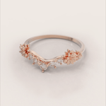 Unique Daisy Engagement Ring No.45 Rose Gold - Diamond