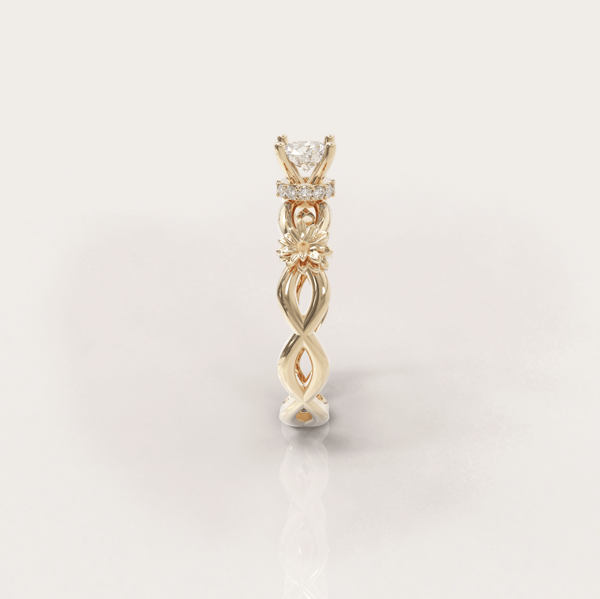 Unique Daisy Ring No.8 in Yellow Gold - Moissanite/Diamond - Roelavi