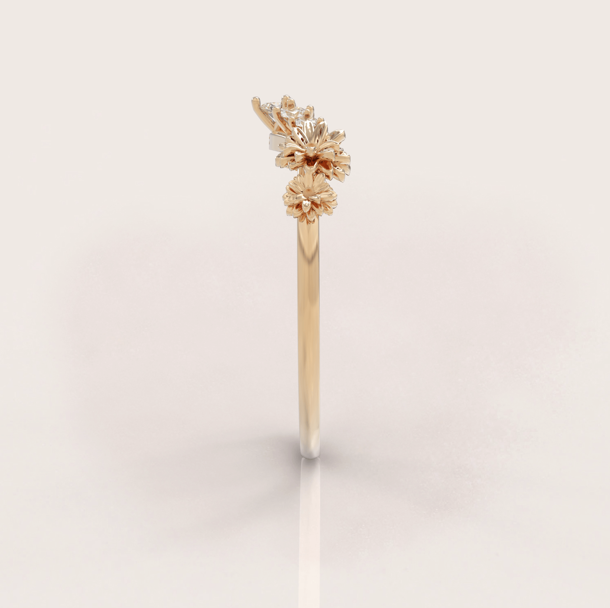 Unique Daisy Wedding Ring No.45 Yellow Gold - Diamond - Roelavi