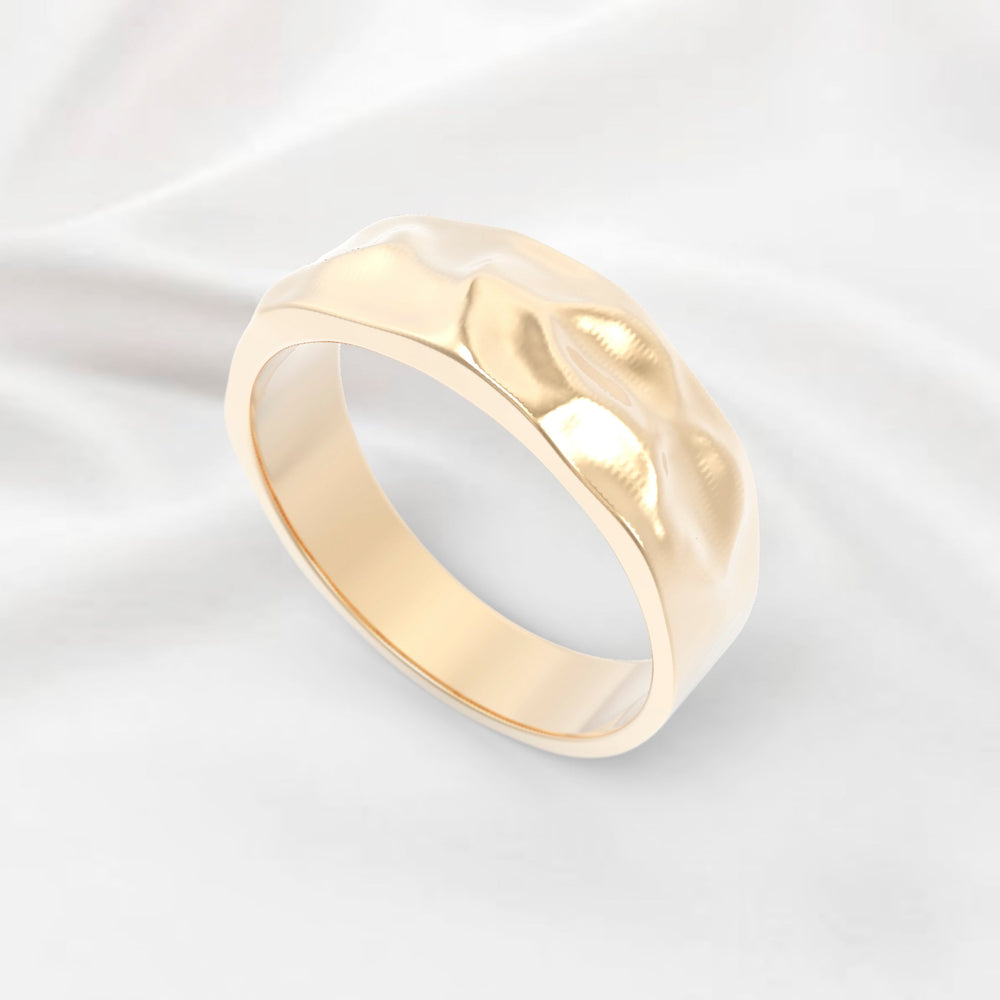 Unique Earthy Wedding Ring Set No.60 in Yellow Gold - Roelavi