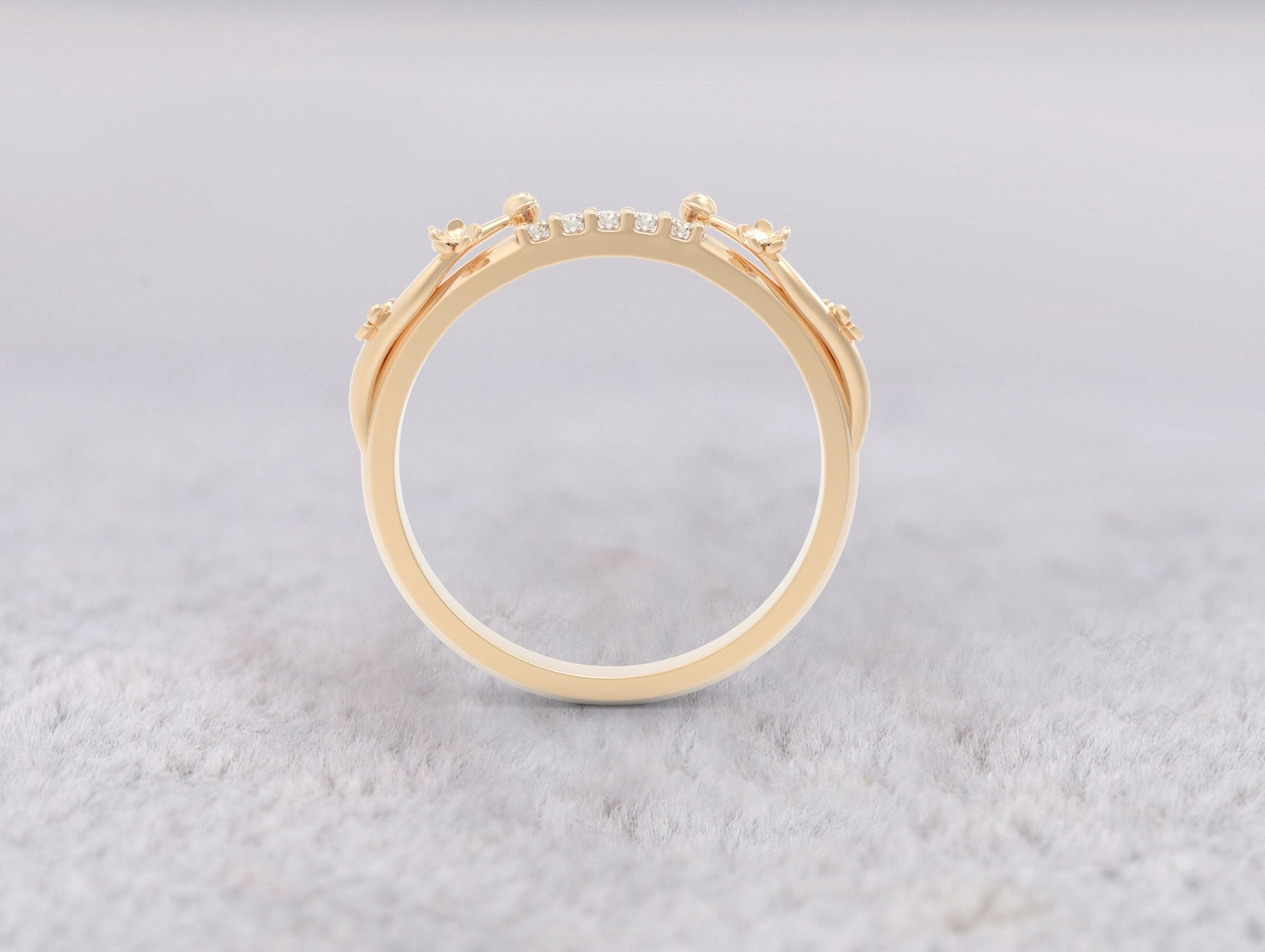 Unique Flower Buds Tiara Wedding Ring No.70 in Yellow Gold - Diamond - Roelavi