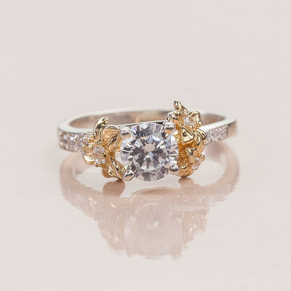 Unique Flower Engagement Ring No.1 White Band/Yellow Flower Gold - Aquamarine - Roelavi