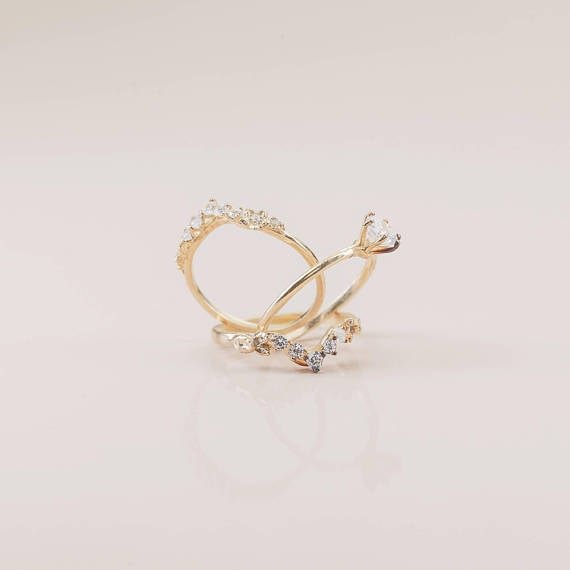 Unique Flower Engagement Ring Set No.1 Yellow Gold - Moissanite/Diamond - Roelavi