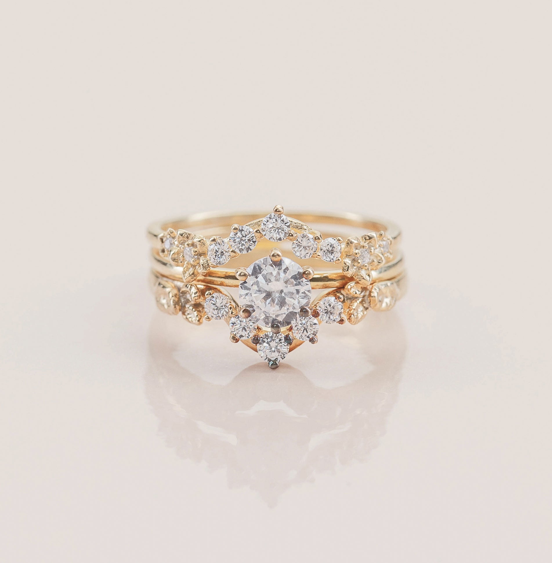 Unique Flower Engagement Ring Set No.1 Yellow Gold - Moissanite/Diamond - Roelavi