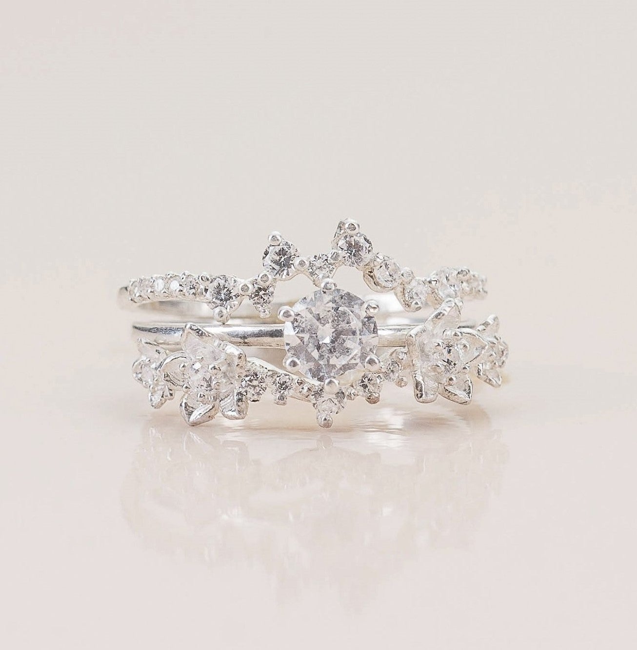Unique Flower Engagement Ring Set No.2 White Gold - Moissanite/Diamond - Roelavi