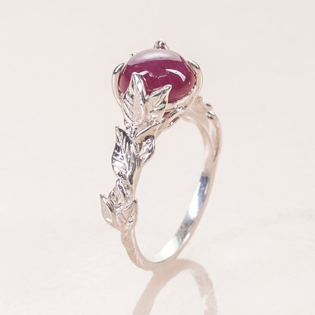 Unique [Rare Edition] Leaves Branch Engagement Ring in White Gold - Star Ruby - Roelavi
