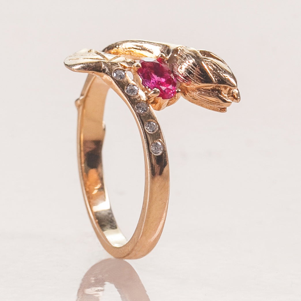 Unique Rosebud Engagement Ring No.1 Yellow Gold - Ruby (July Birthstone) - Roelavi